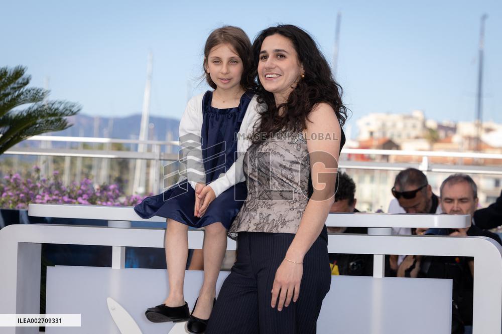 Cannes - Vingt Dieux Photocall