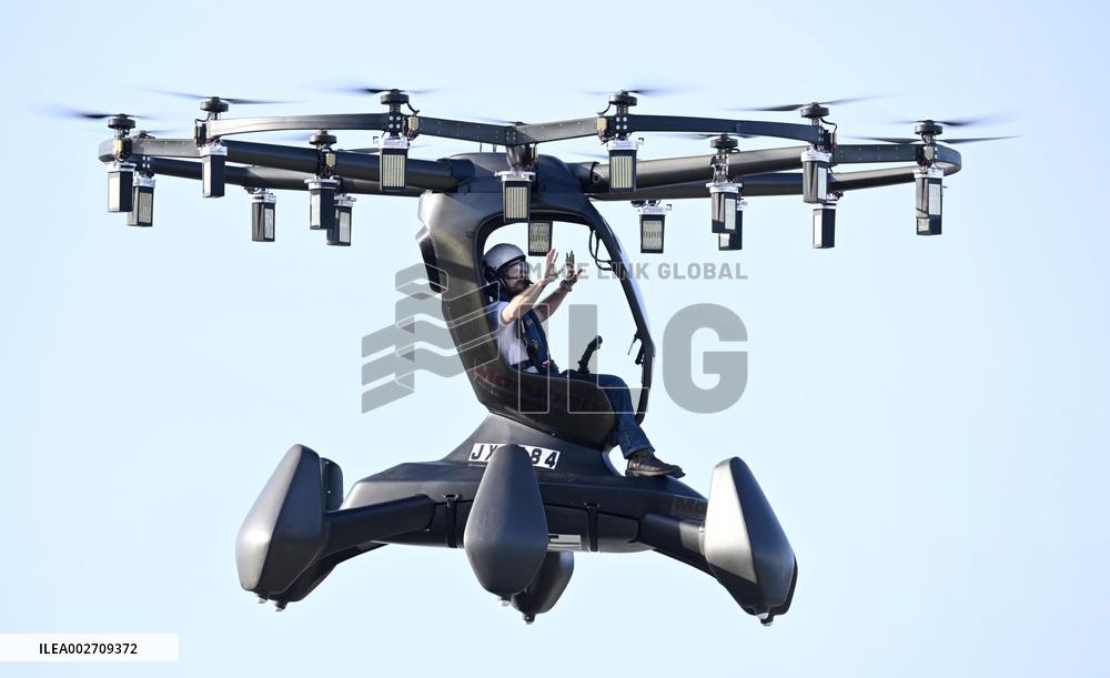 Flying vehicle's first flight in capital