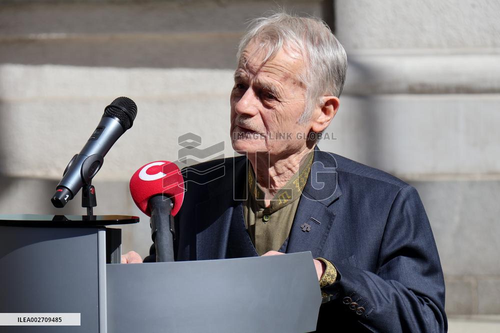 Foreign Ministry honors memory of genocide victims of Crimean Tatar people