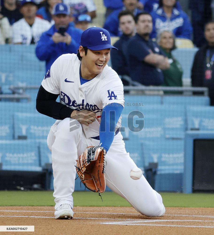Baseball: Reds vs. Dodgers