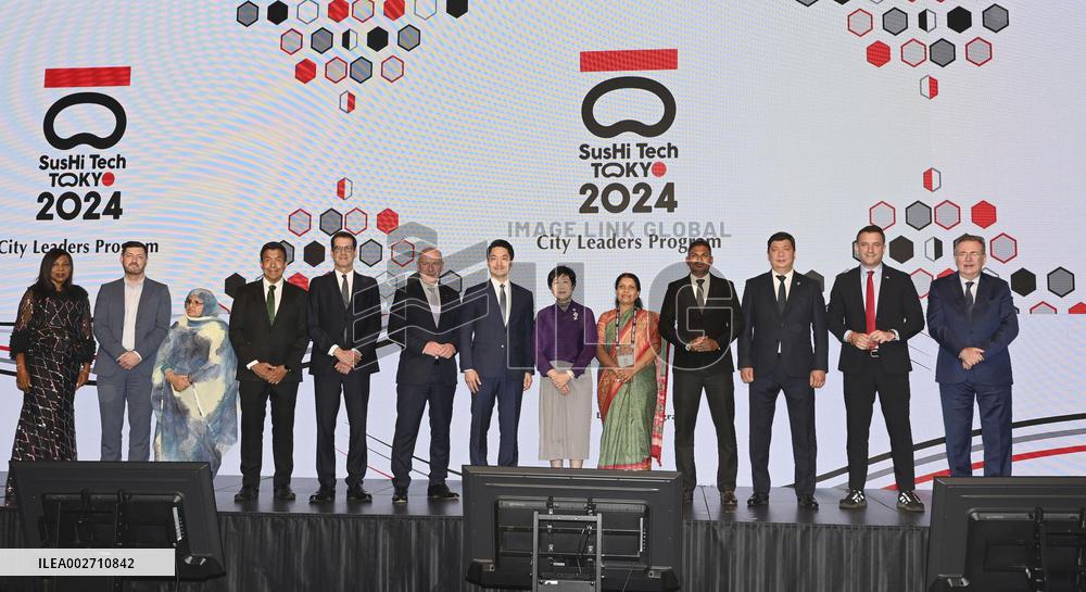 Overseas city heads gather in Tokyo to address urban issues
