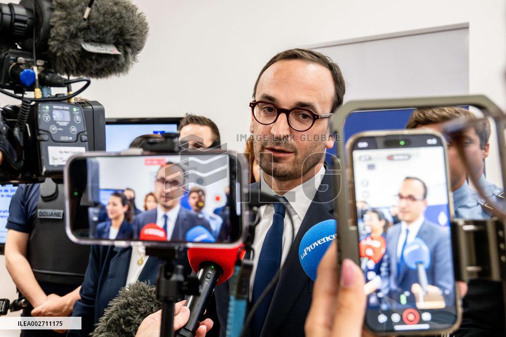 Thomas Cazenave Visits Customs Headquarters - Marseille