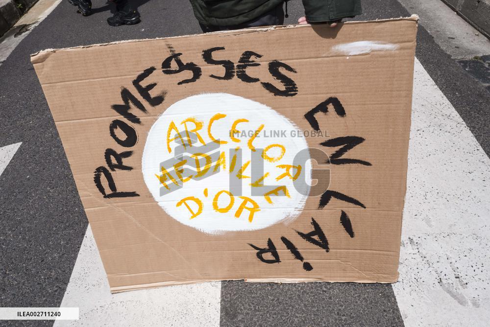 Demonstration During The Passage Of The Olympic Flame - Toulouse