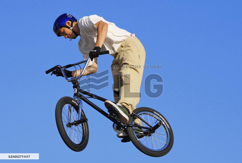 BMX: Qualifying meet for Paris Olympics