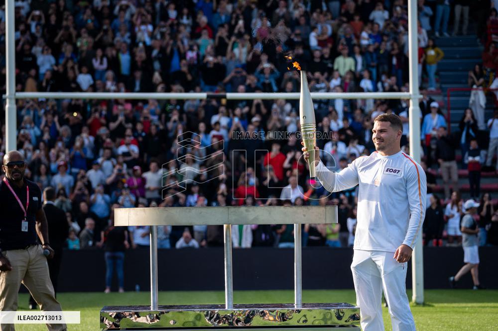 Olympic Torch Relay - Toulouse