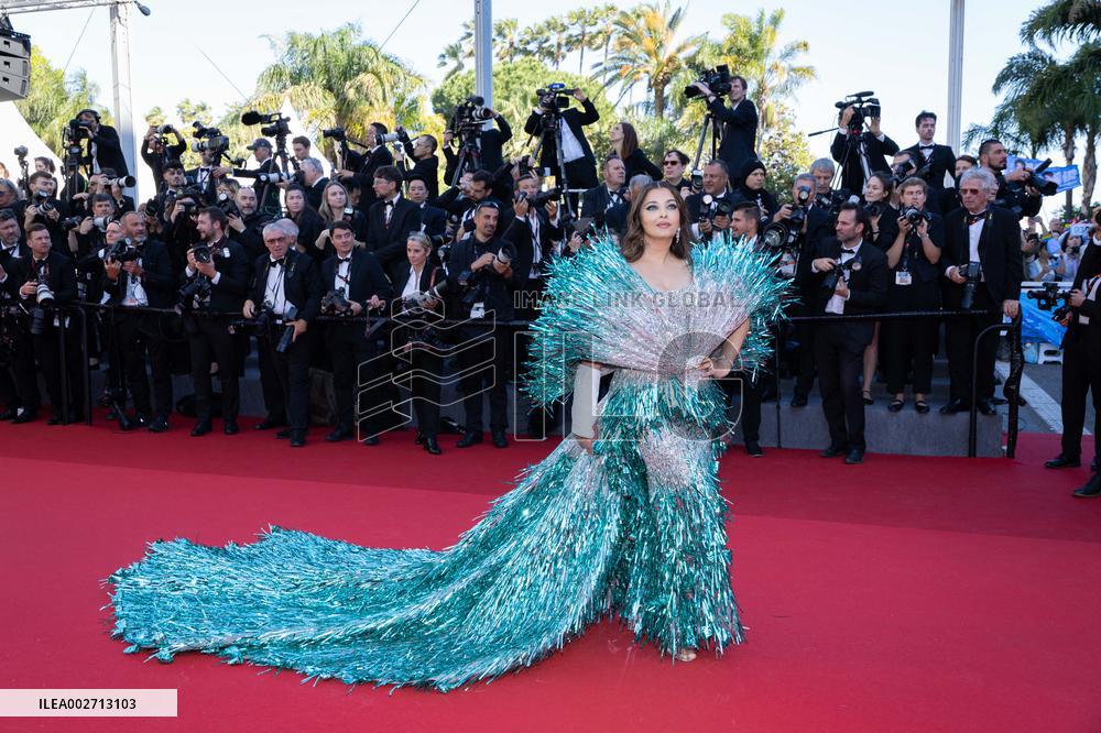 Cannes - Kinds Of Kindness Red Carpet