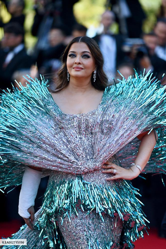 Cannes - Kinds Of Kindness Red Carpet