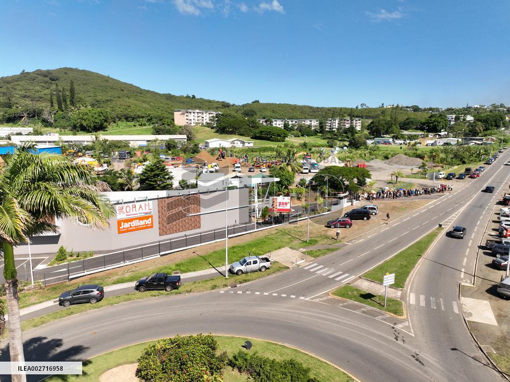 Deadly Riots Sweep New Caledonia Capital - Noumea