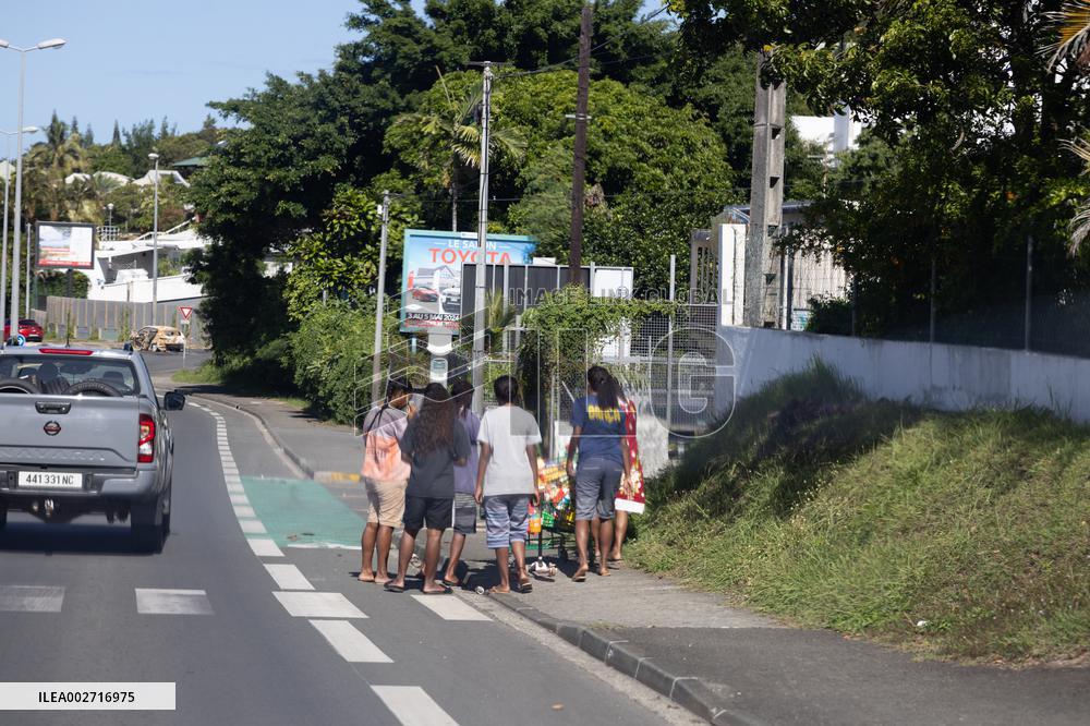 Deadly Riots Sweep New Caledonia Capital - Noumea