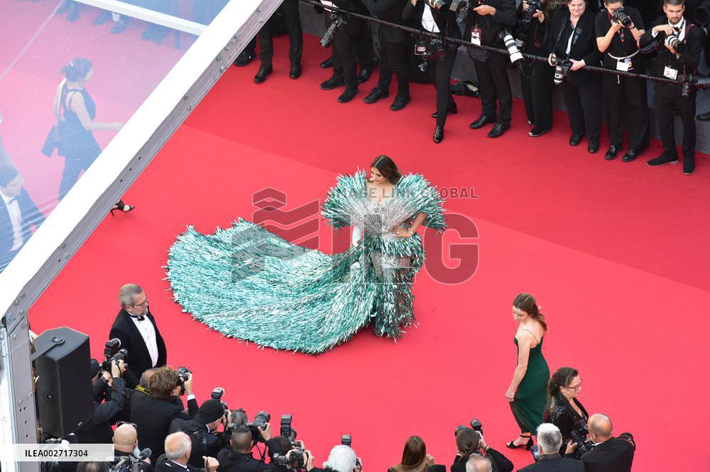 Cannes - Kinds Of Kindness Screening