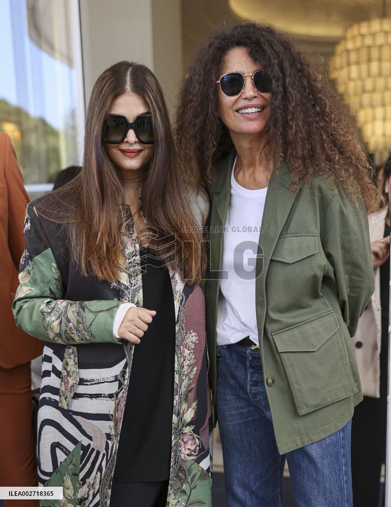 Cannes - Aishwarya Rai At Martinez Hotel