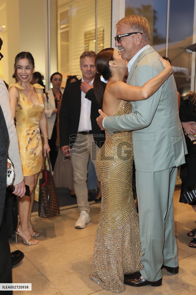 Cannes - Kevin Costner Exits The Martinez