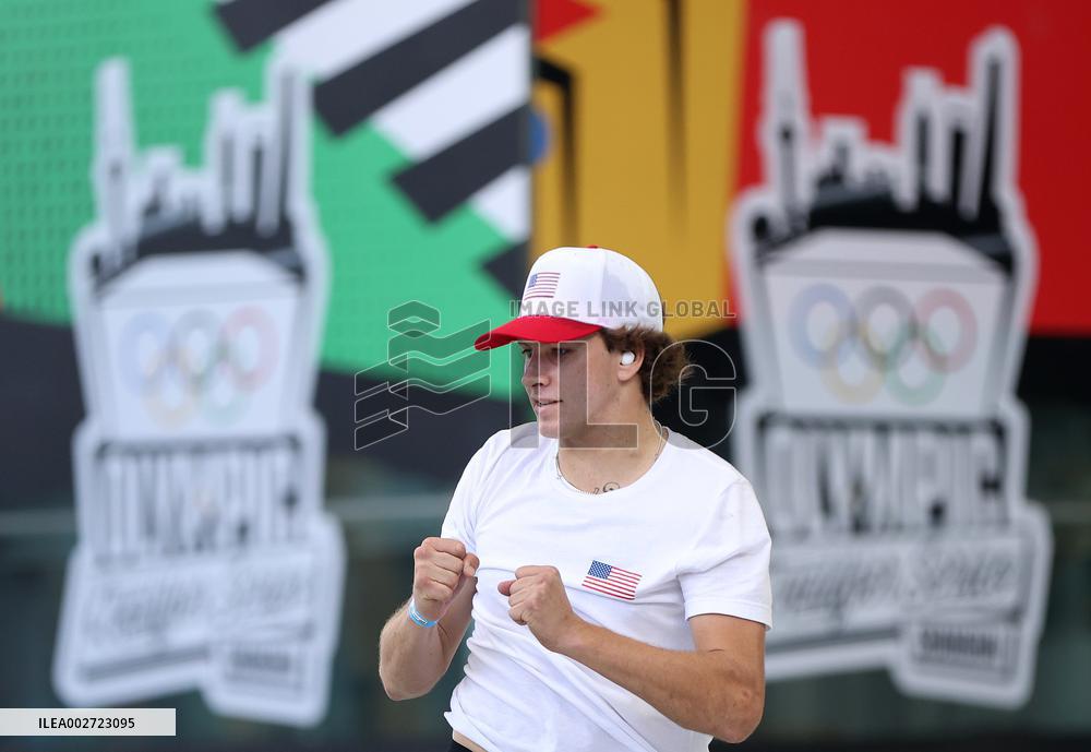 (SP)CHINA-SHANGHAI-OLYMPIC QUALIFIER SERIES SHANGHAI-SKATEBOARDING-MEN'S STREET-FINAL (CN)