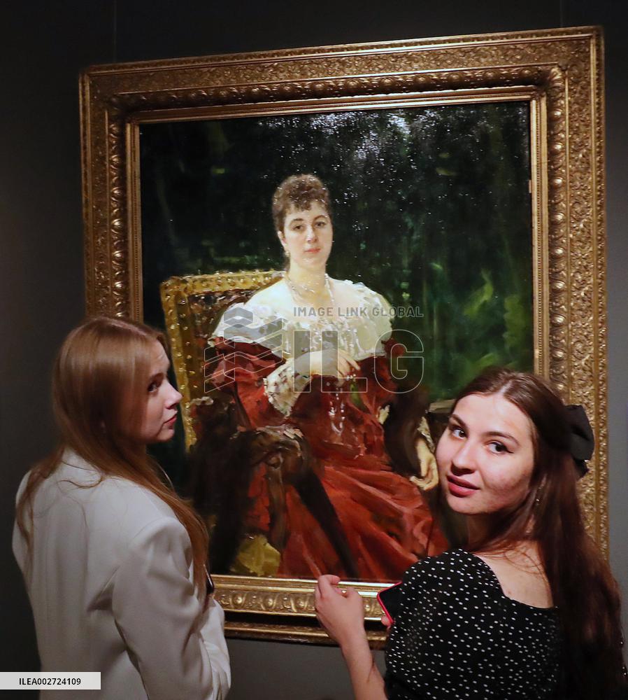 BELARUS-MINSK-MUSEUM NIGHT
