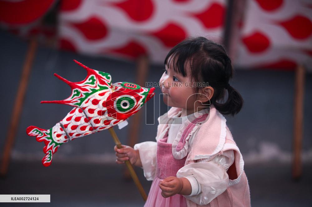 AmazingAnhui | New business forms advance development and protection of traditional fish-shaped lantern