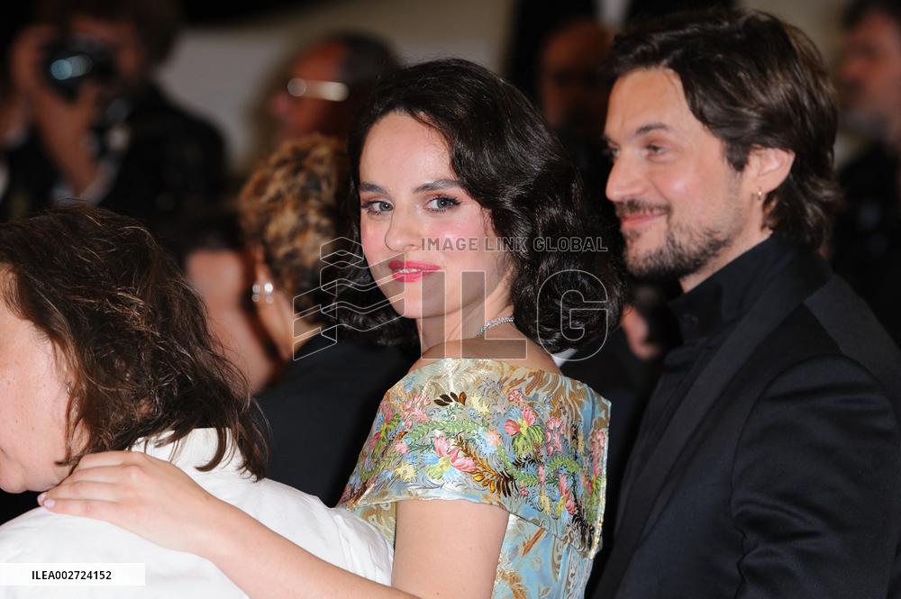 Cannes Les Femmes Au Balcon Red Carpet NG