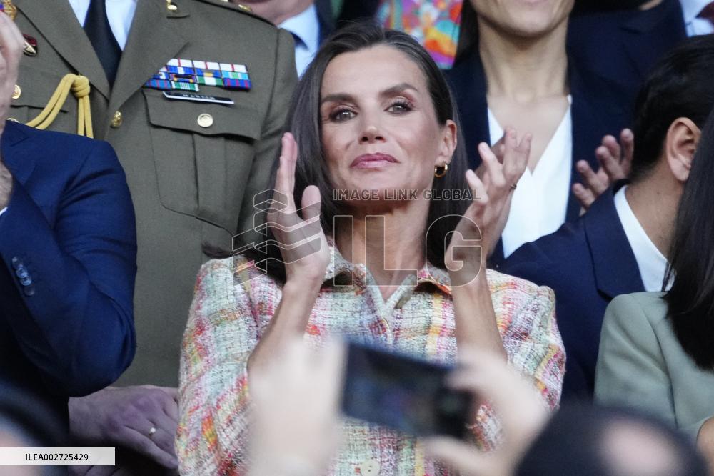 Queen Letizia Attends Spanish Queen's Cup Final Match - Zaragoza
