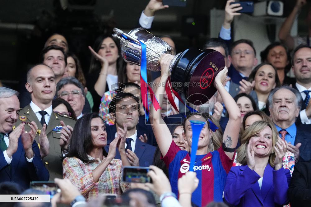 Queen Letizia Attends Spanish Queen's Cup Final Match - Zaragoza
