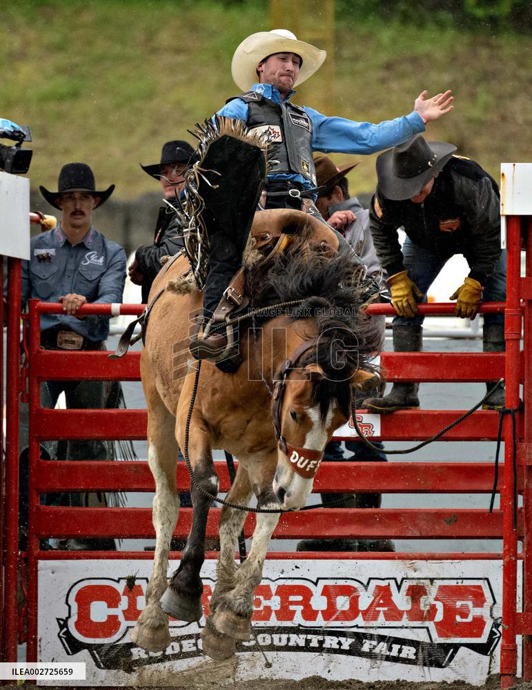 (SP)CANADA-SURREY-CANADA-RODEO PERFORMANCE