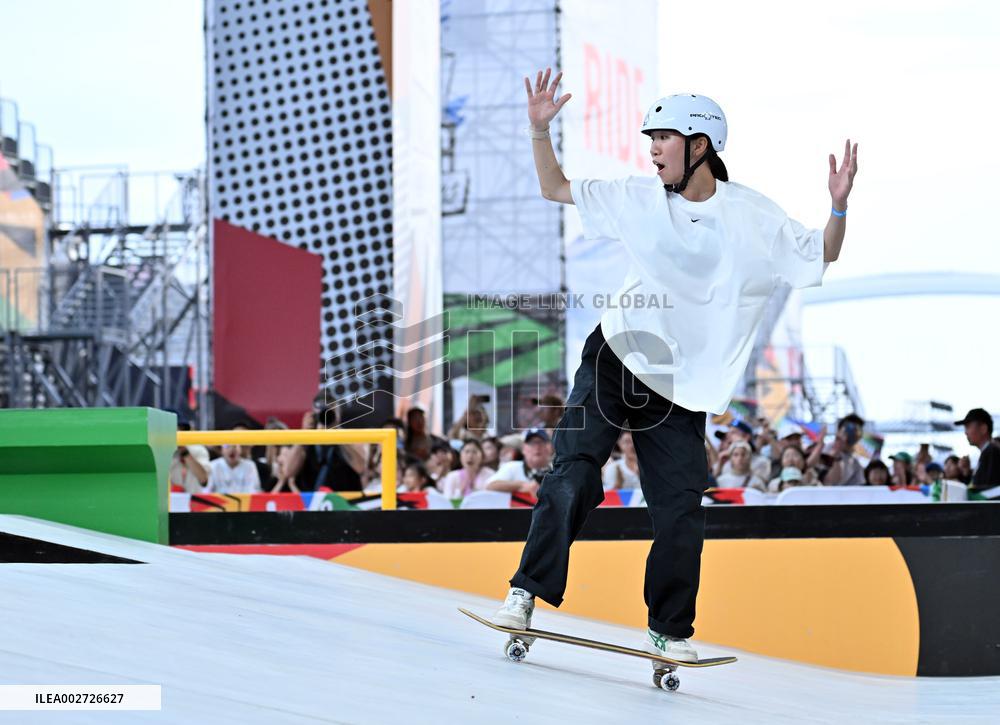 (SP)CHINA-SHANGHAI-OLYMPIC QUALIFIER SERIES SHANGHAI-SKATEBOARDING-WOMEN'S STREET-FINAL (CN)