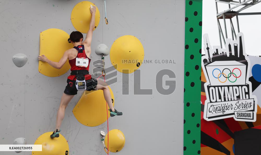 (SP)CHINA-SHANGHAI-OLYMPIC QUALIFIER SERIES SHANGHAI-SPORT CLIMBING-WOMEN'S BOULDER & LEAD-FINAL (CN)