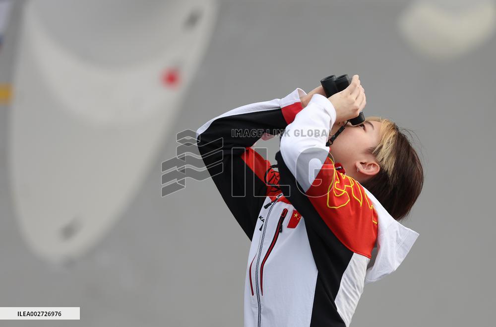 (SP)CHINA-SHANGHAI-OLYMPIC QUALIFIER SERIES SHANGHAI-SPORT CLIMBING-WOMEN'S BOULDER & LEAD-FINAL (CN)
