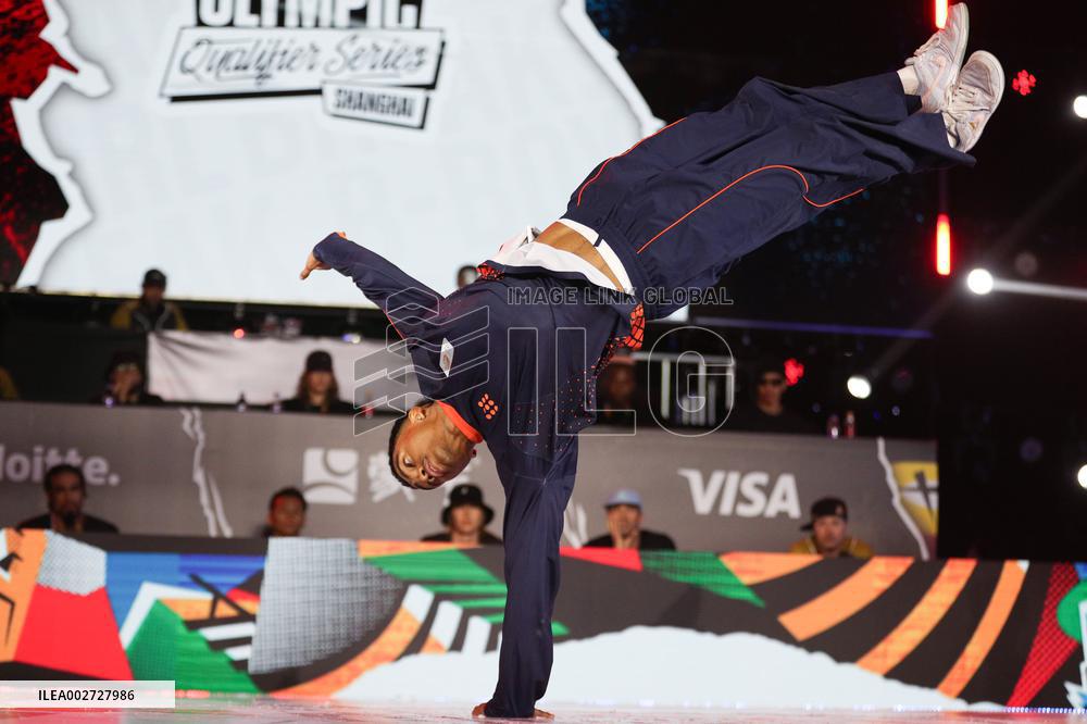 (SP)CHINA-SHANGHAI-OLYMPIC QUALIFIER SERIES SHANGHAI-BREAKING-B-BOYS-FINALS (CN)