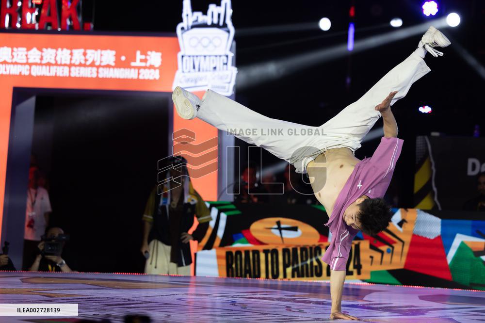 (SP)CHINA-SHANGHAI-OLYMPIC QUALIFIER SERIES SHANGHAI-BREAKING-B-BOYS-FINALS (CN)