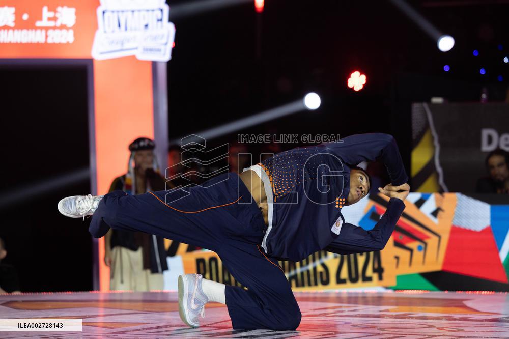 (SP)CHINA-SHANGHAI-OLYMPIC QUALIFIER SERIES SHANGHAI-BREAKING-B-BOYS-FINALS (CN)