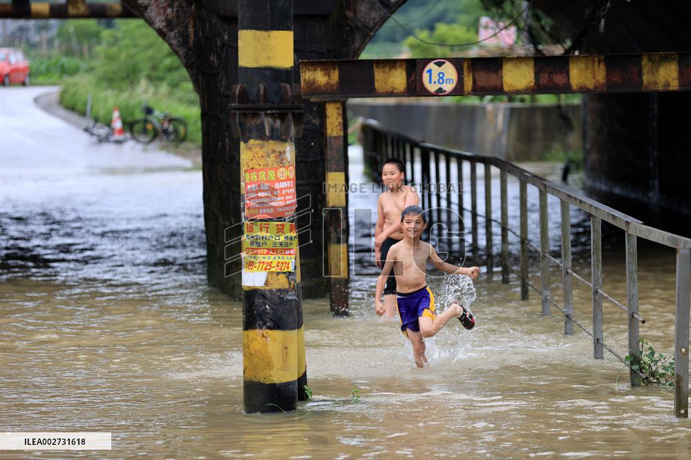 Rainstorm Hit Liuzhou