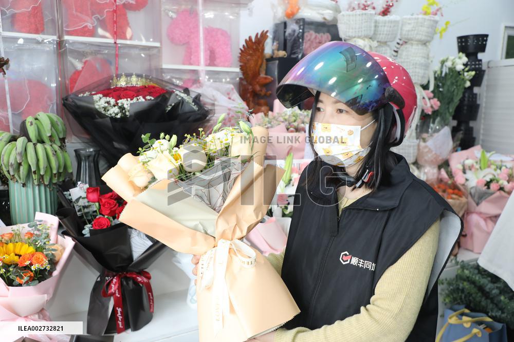 520 Network Valentine's Day Flower Popular