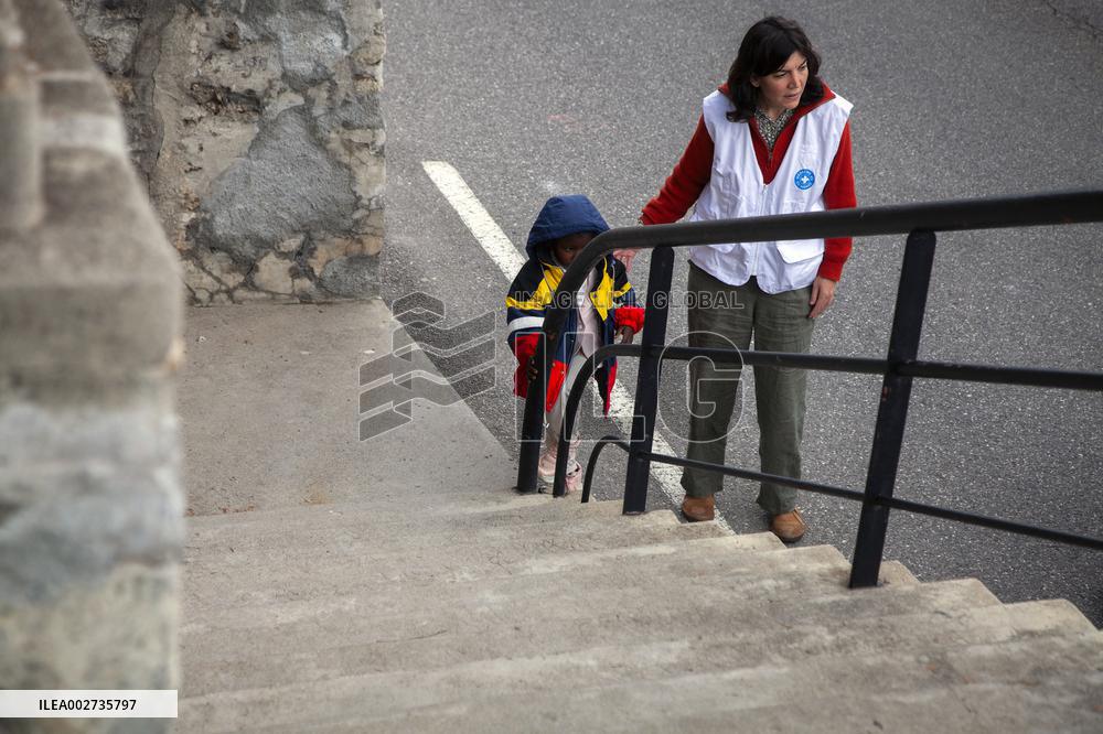 Medecins Du Monde Set Up Accomodations For Migrants - Briancon