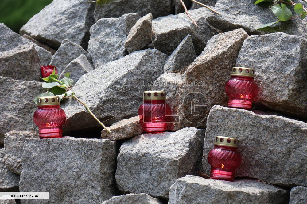 Remembering victims of political repressions at Bykivnia Graves in Kyiv