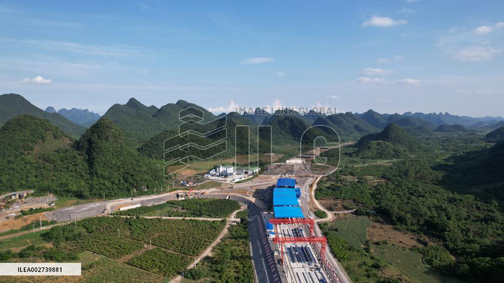 Highway Construction in Liuzhou