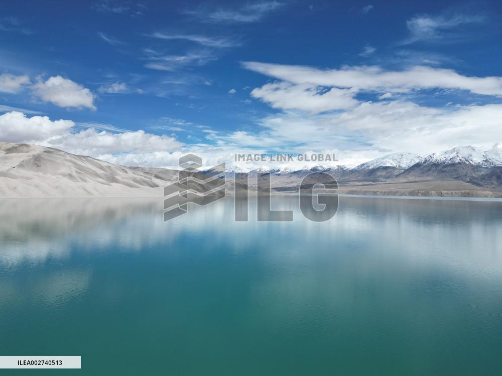 XINHUA PHOTOS OF THE DAY