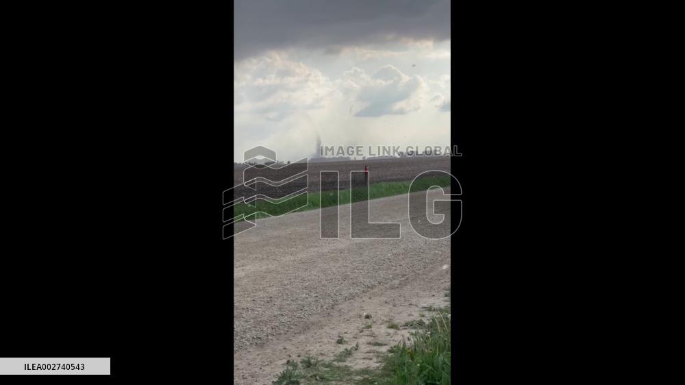 US: Tornado Touches Down In Dodge County As Storms Begin To Roll Through Minnesota 3