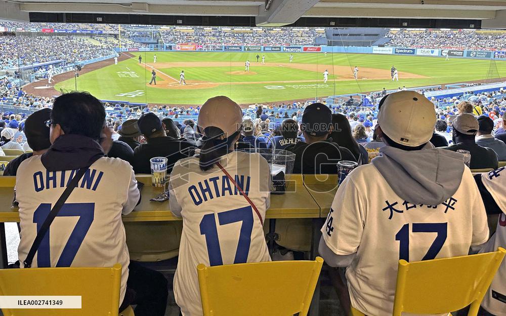 Baseball: Diamondbacks vs. Dodgers