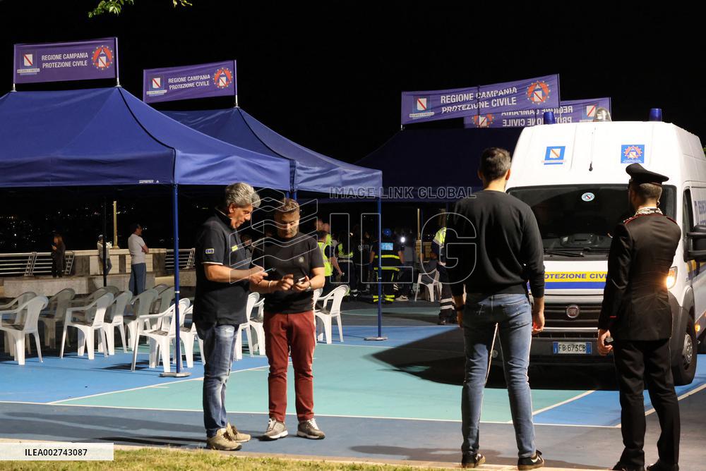 Dozens Of Earthquakes Felt In The Naples Region - Italy