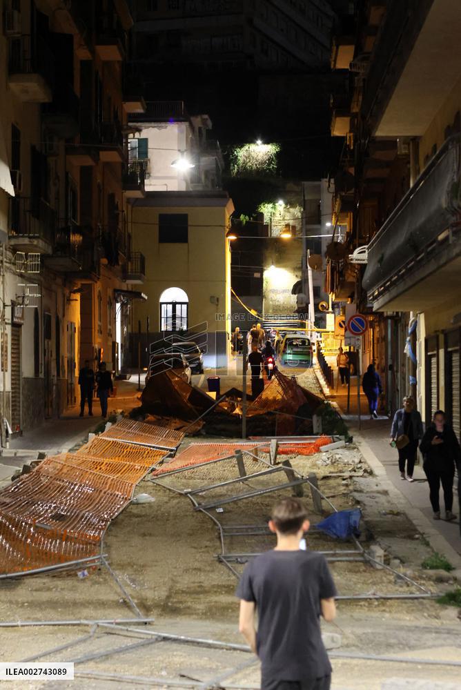 Dozens Of Earthquakes Felt In The Naples Region - Italy