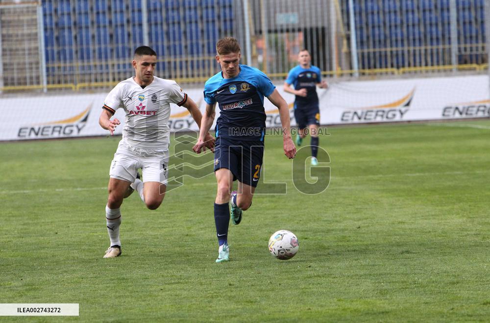 Dnipro-1 and Shakhtar Donetsk play to 1-1 draw