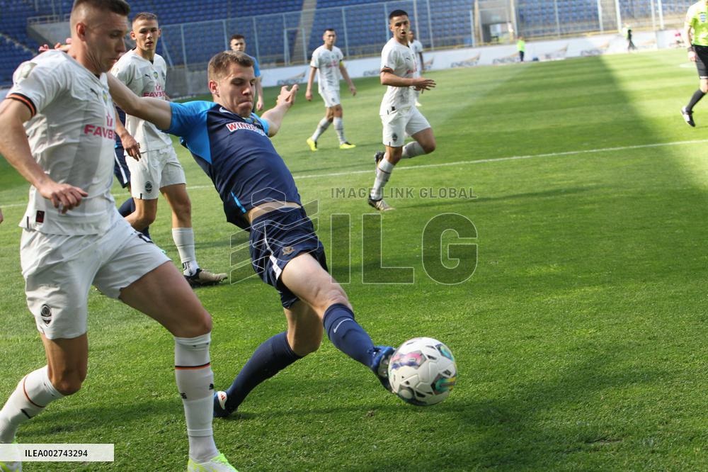 Dnipro-1 and Shakhtar Donetsk play to 1-1 draw