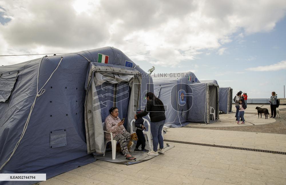 Aftermath of the Earthquake In Naples