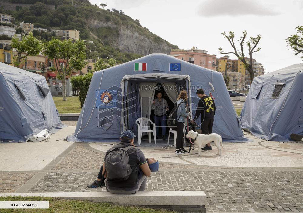 Aftermath of the Earthquake In Naples