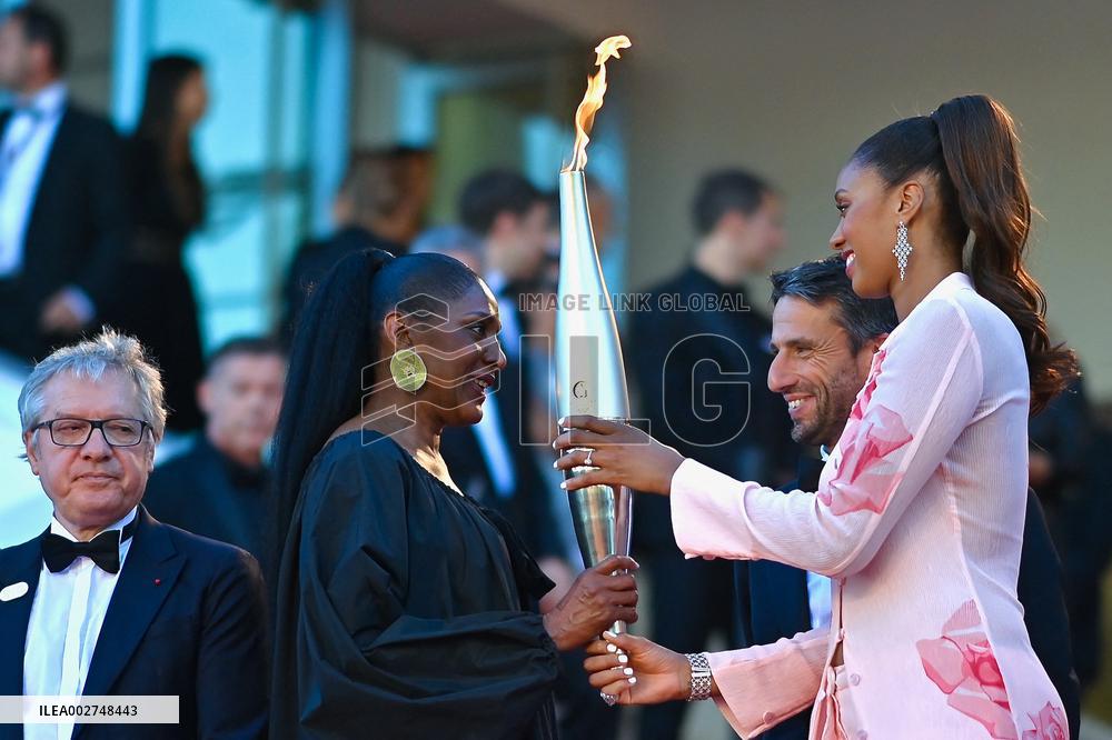 Cannes - Marcello Mio Screening