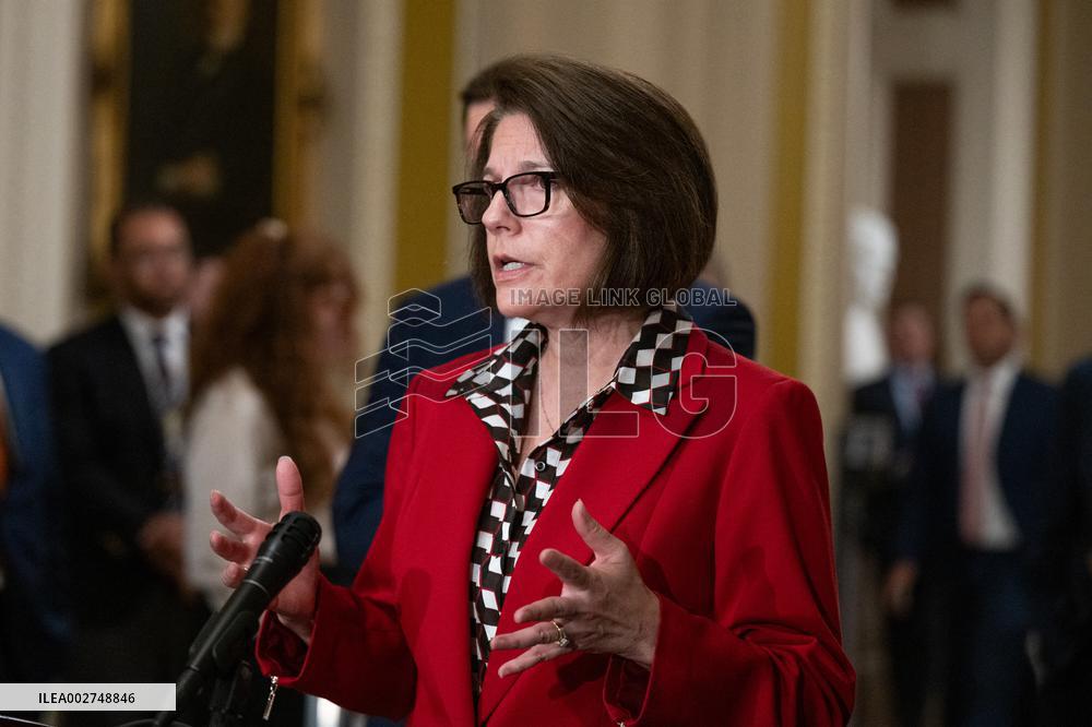 Weekly Post-Luncheon Press Conferences - Washington