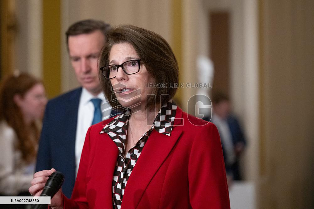 Weekly Post-Luncheon Press Conferences - Washington