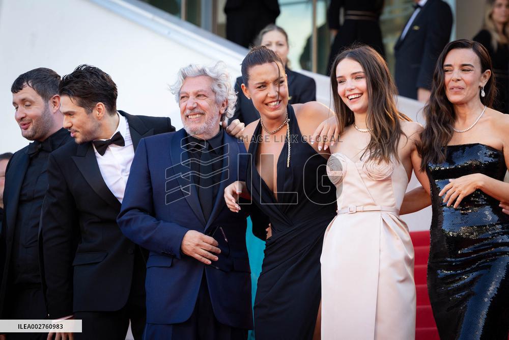 Cannes - L'Amour Ouf (Beating Hearts) Red Carpet