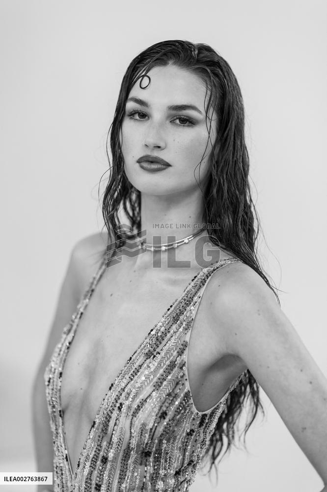 Cannes - Angelina Frerk Portrait