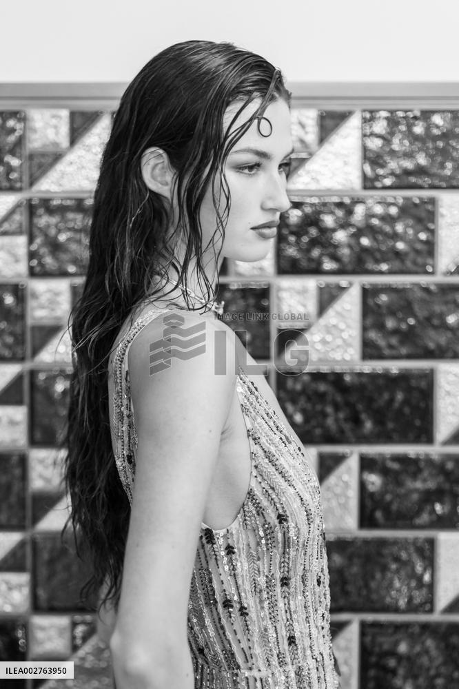 Cannes - Angelina Frerk Portrait