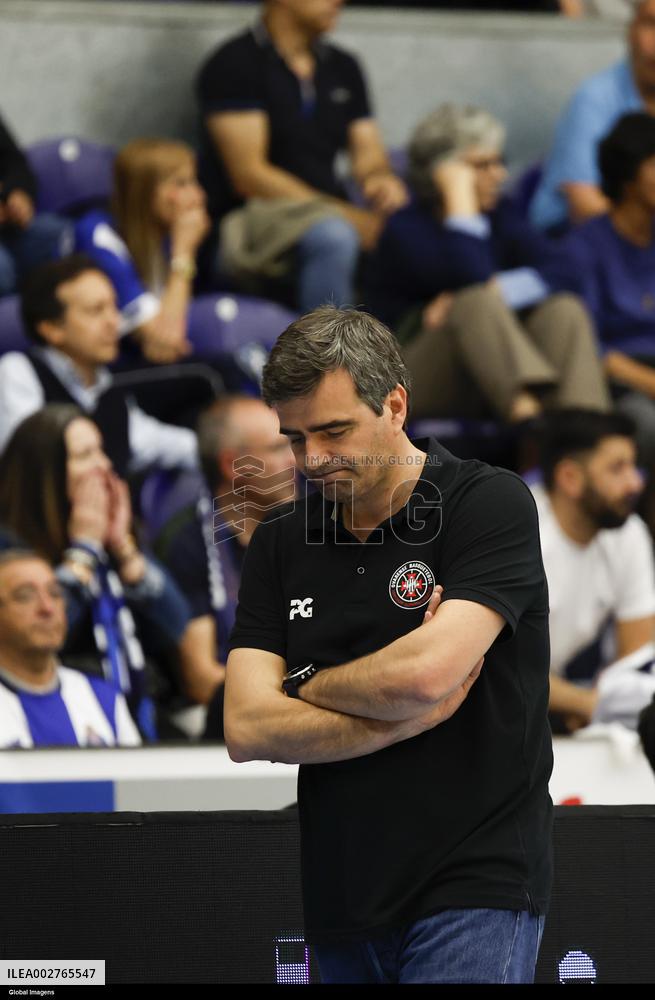 FC Porto-Ovarense  Basketball League Championship